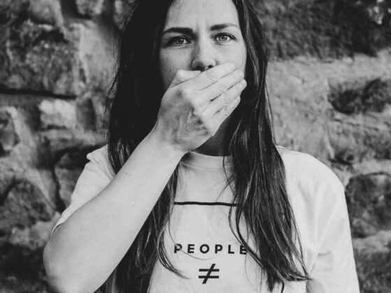 La schiavitù a servizio della moda di lusso (ma non solo) 8