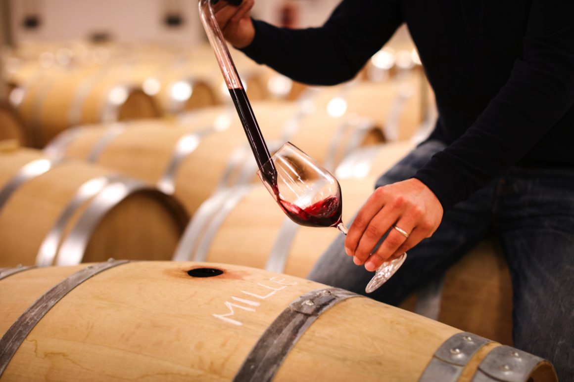 Donnafugata: il vino è green (intervista) 3 Barriques Marsala Donnafugata ph Pilotto