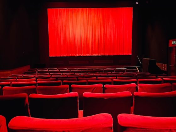 Meditazione del mese di luglio: la visualizzazione (la tua vita è un film sul grande schermo) 9 cinema meditazione visualizzazione