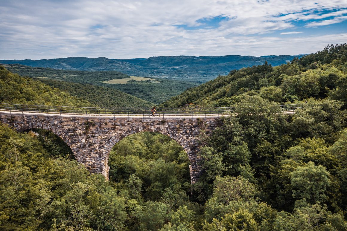 13 itinerari in bici per vacanze estive slow e poca afa 2 unnamed 58