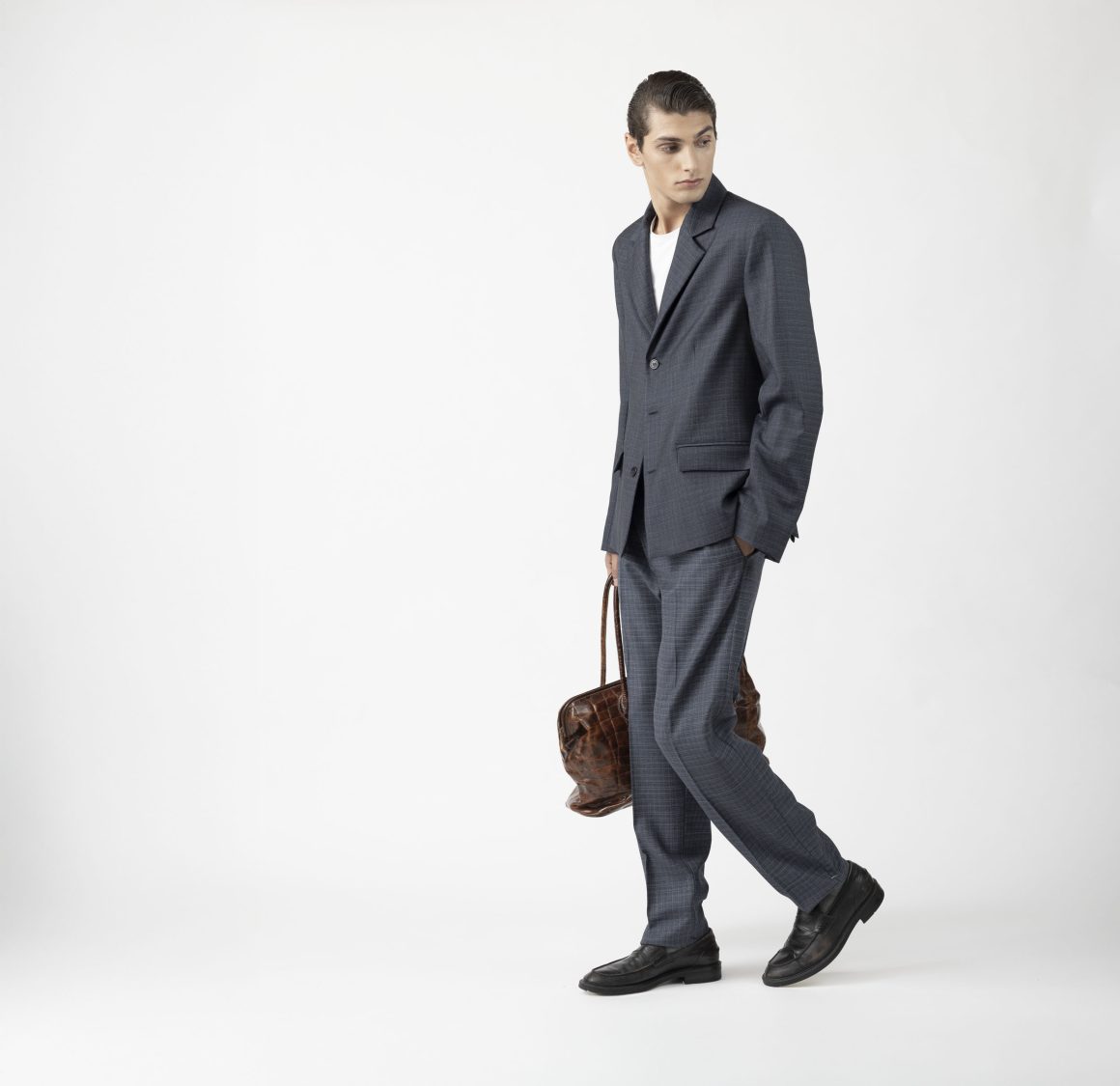 EYELET MILANO PRESENTA LA NUOVA COLLEZIONE WHISPER FW25–SS26 3 fms 2287 KIpVxU7E