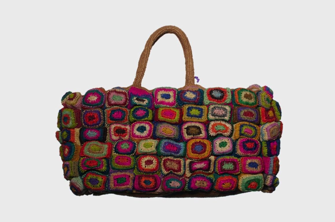 Idee regalo di Natale sostenibili: guida ai regali green che amano il pianeta 4 borsa
