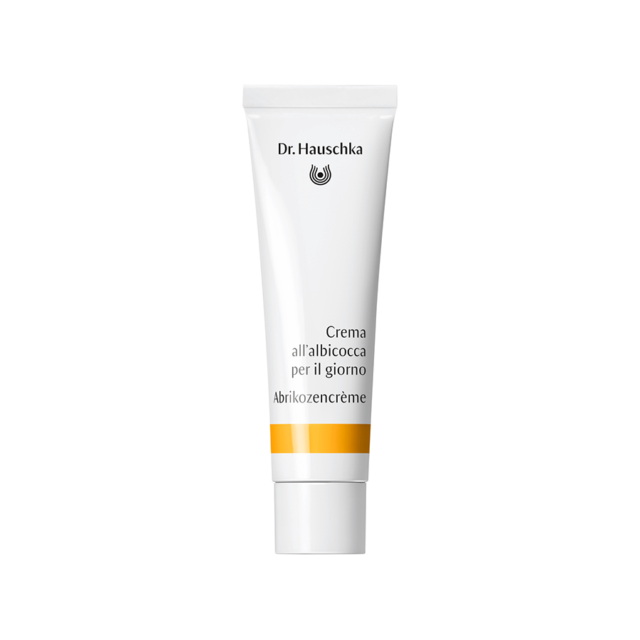 San Valentino sostenibile: 5 idee regalo che parlano d’amore (anche per il pianeta) 4 Apricot Day Cream 30ml Original Size Primary Packaging IT NL No Shadow Webshop master