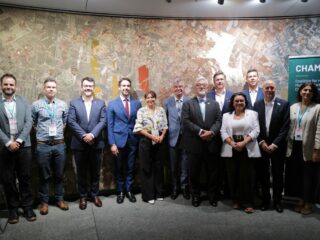 Clima, nasce il primo Consiglio consultivo di città e regioni: la governance multilivello entra in una nuova fase 2 hAlUBAAAAAAAAAADANyZwAAFF2mhIAAAAAElFTkSuQmCC